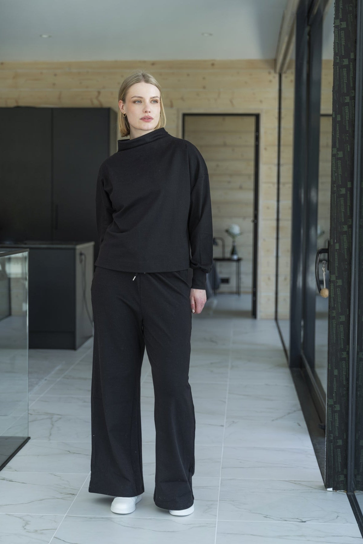 Lounge by Luin Blouse Black