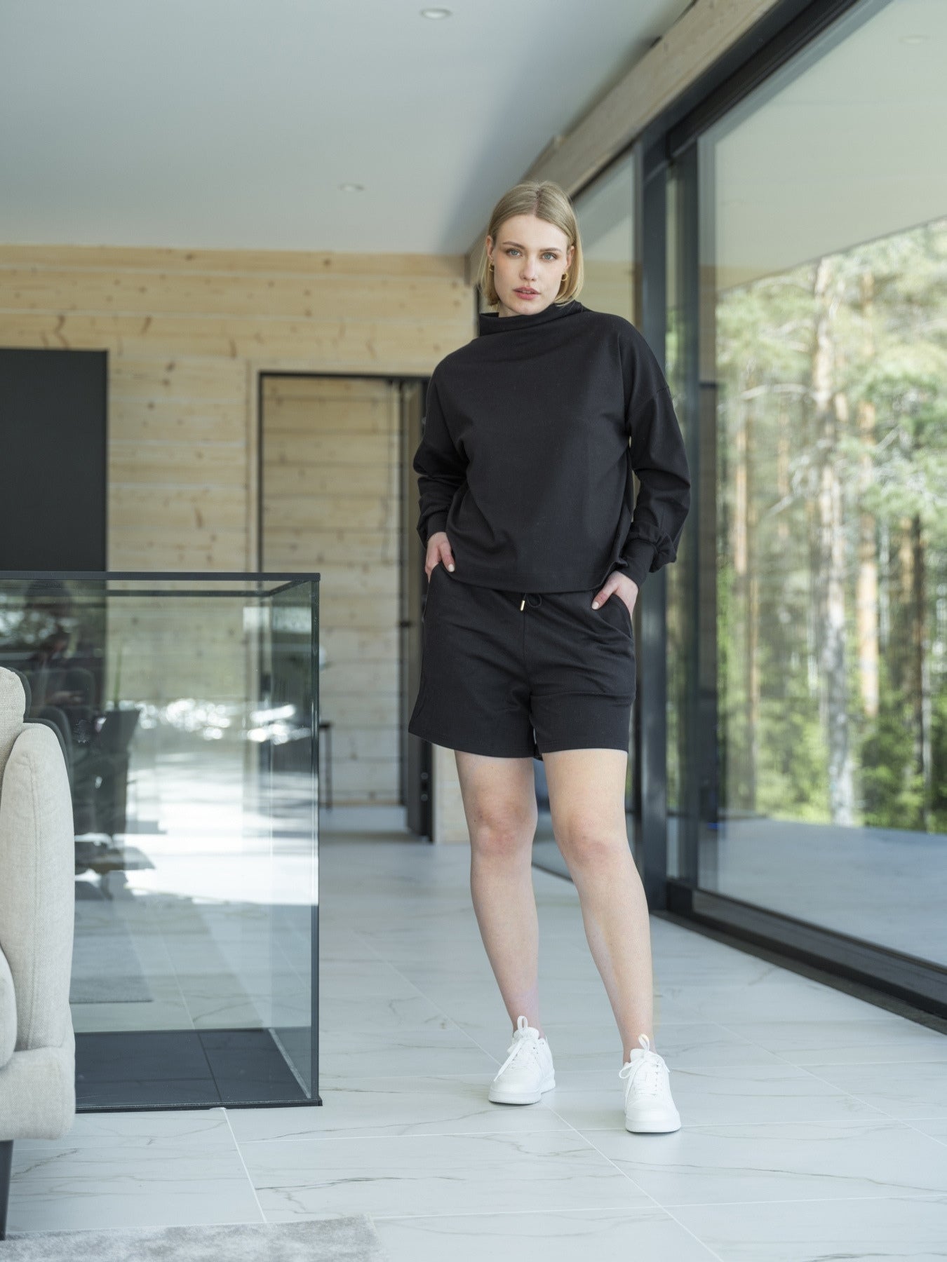 Lounge by Luin Shorts Black