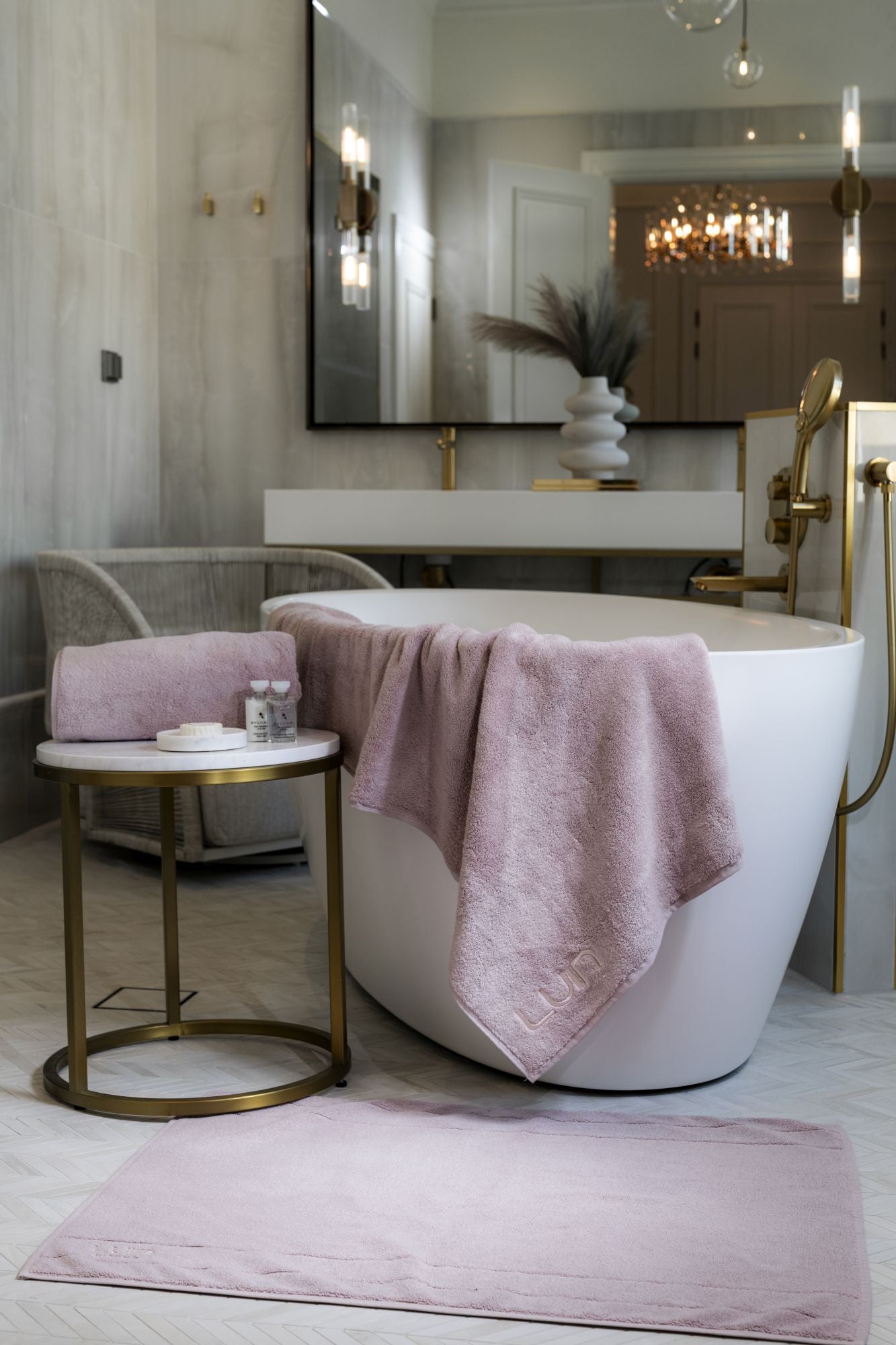 Grande Towel 100x180 cm Dusty Rose