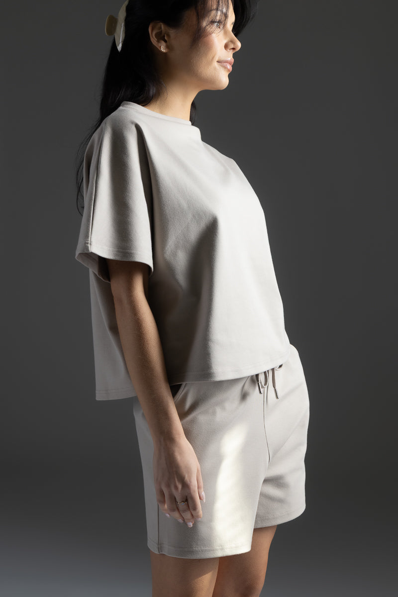 Lounge by Luin T-Shirt Pale Sand