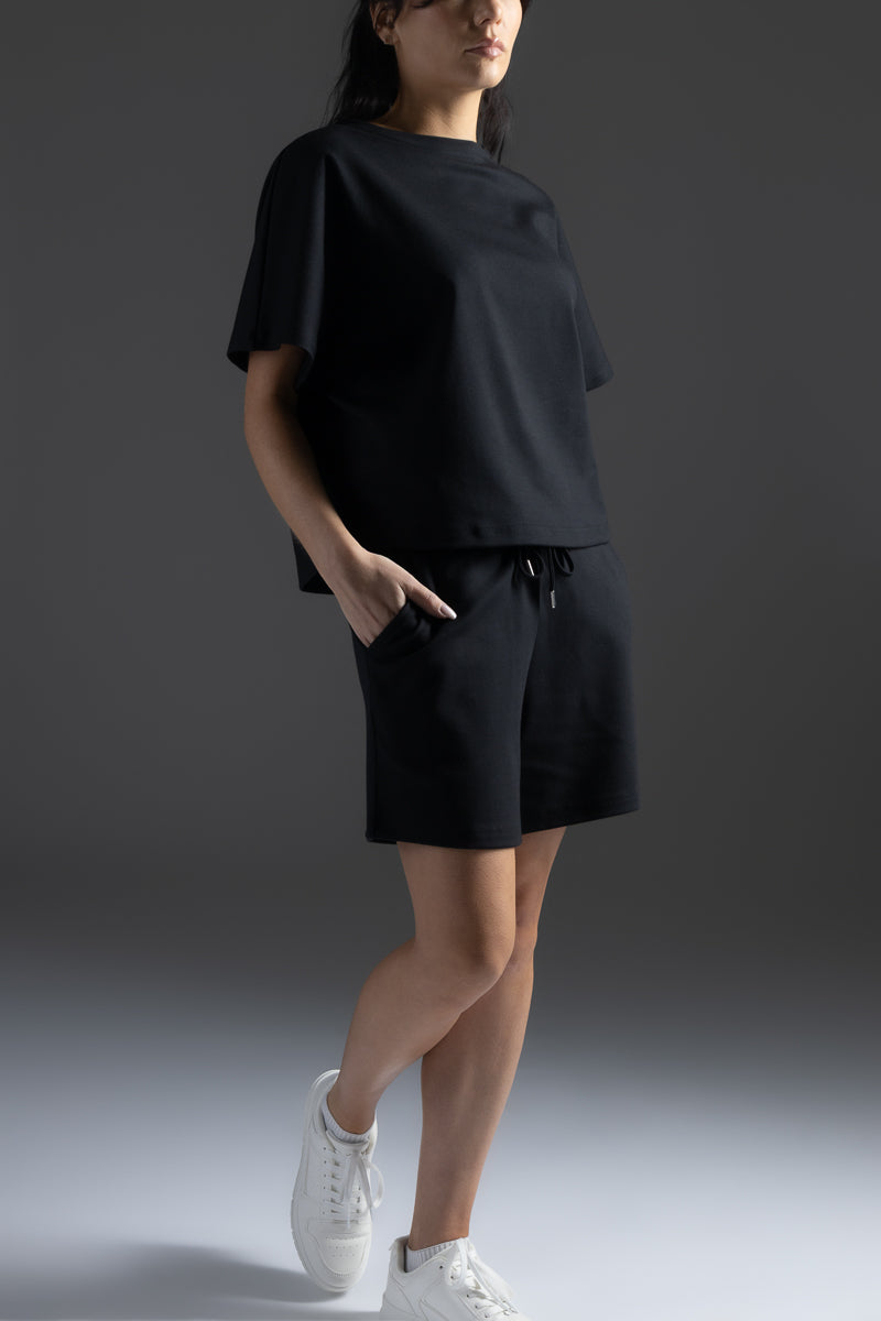 Lounge by Luin T-Shirt Black