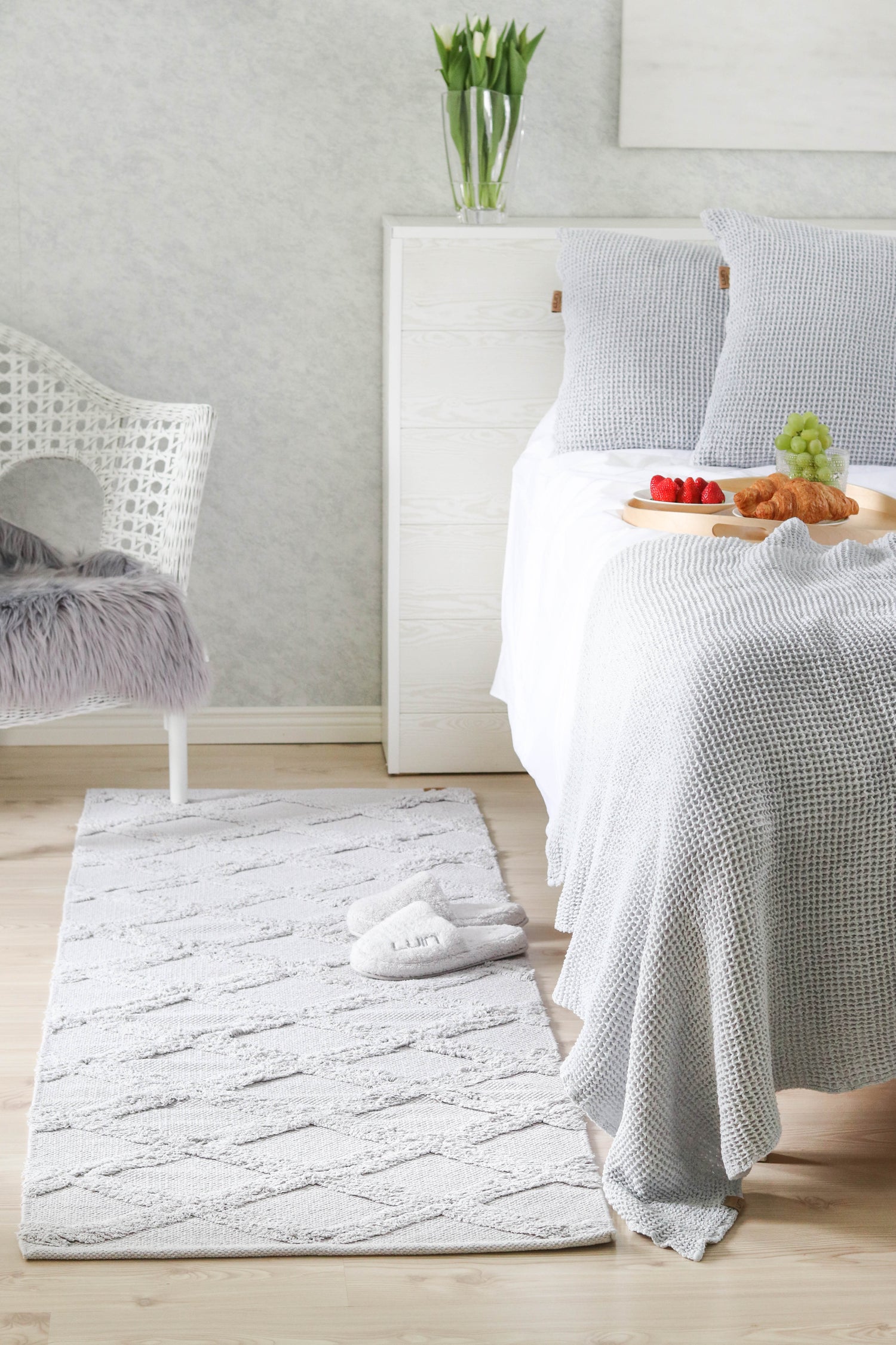 Serene Rug Pearl Grey