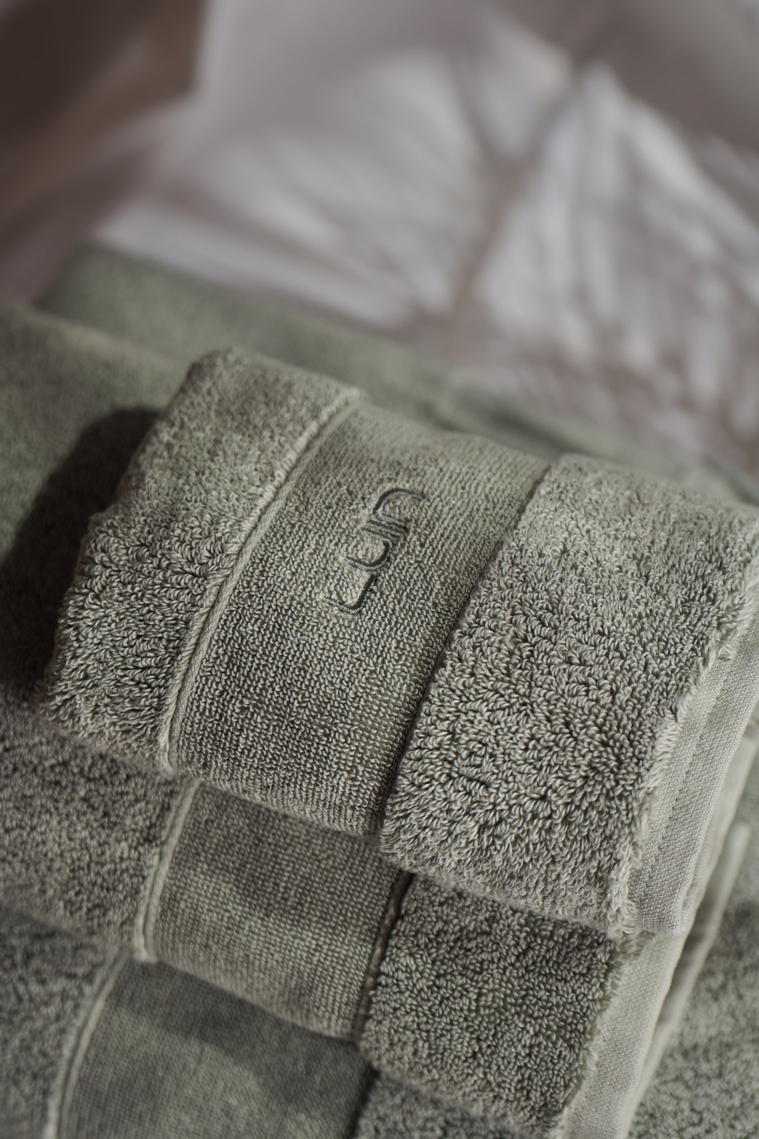 Organic Elegance Towel Set 2+2