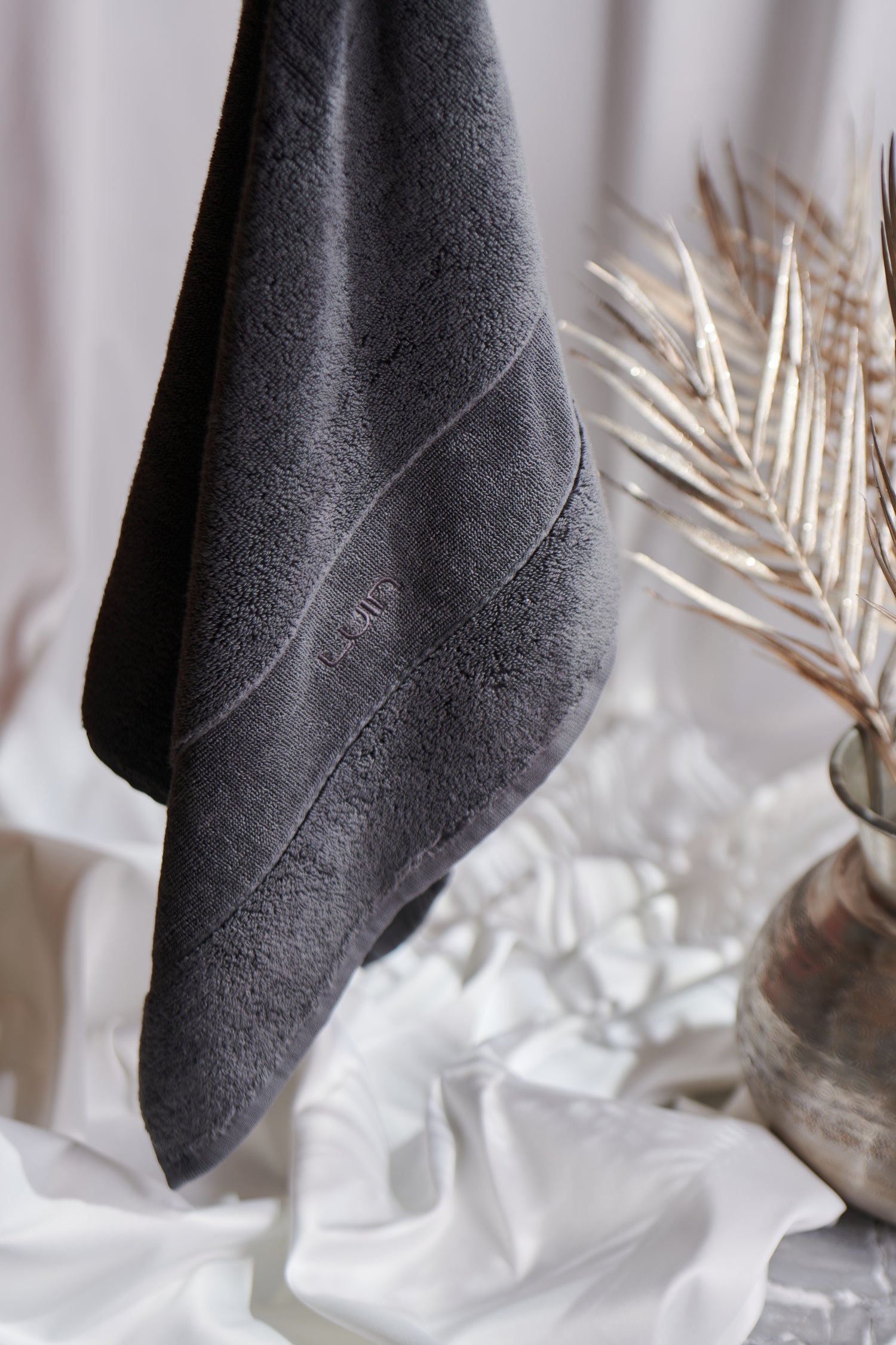 Organic Elegance Hand Towel 50x80cm Coal