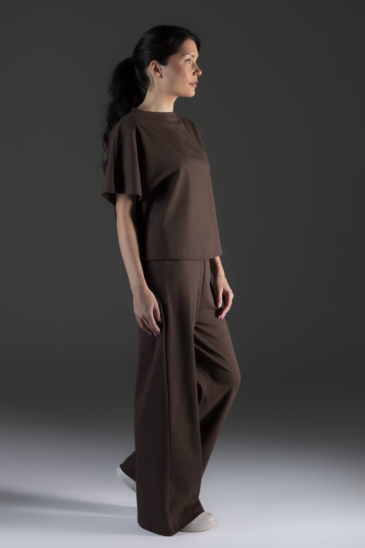 Lounge by Luin T-Shirt Dark Brown