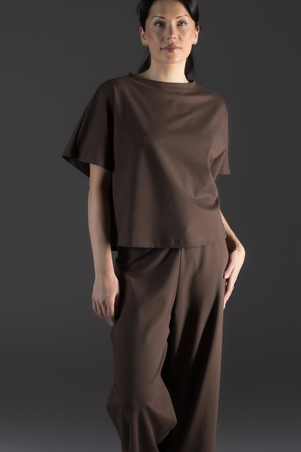 Lounge by Luin T-Shirt Dark Brown