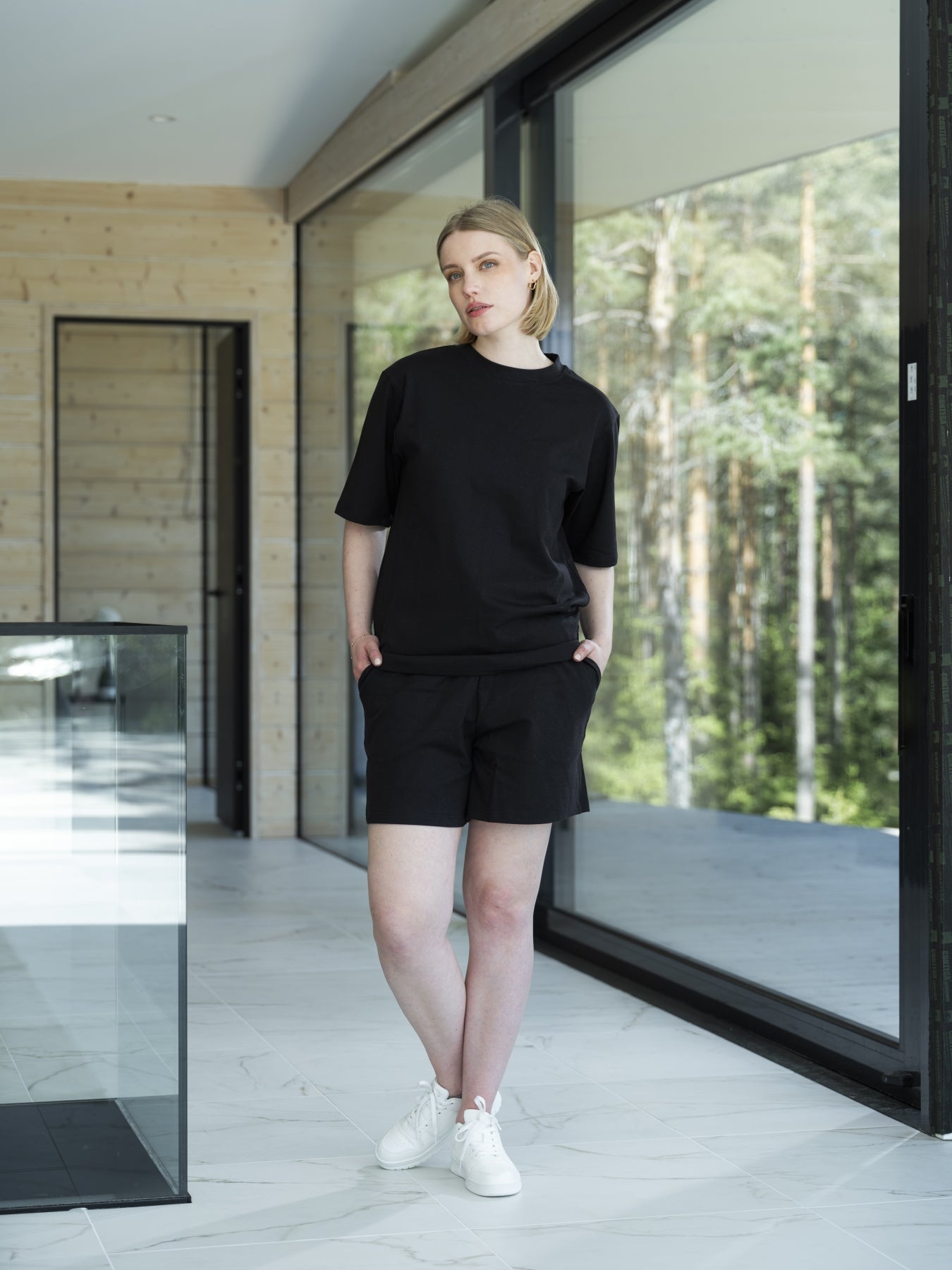 Lounge by Luin Casual T-Shirt Black