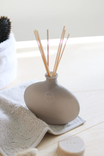 Reed Diffuser Let me get COSY