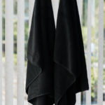 Bath Towel 70×140 cm Black - Image 4