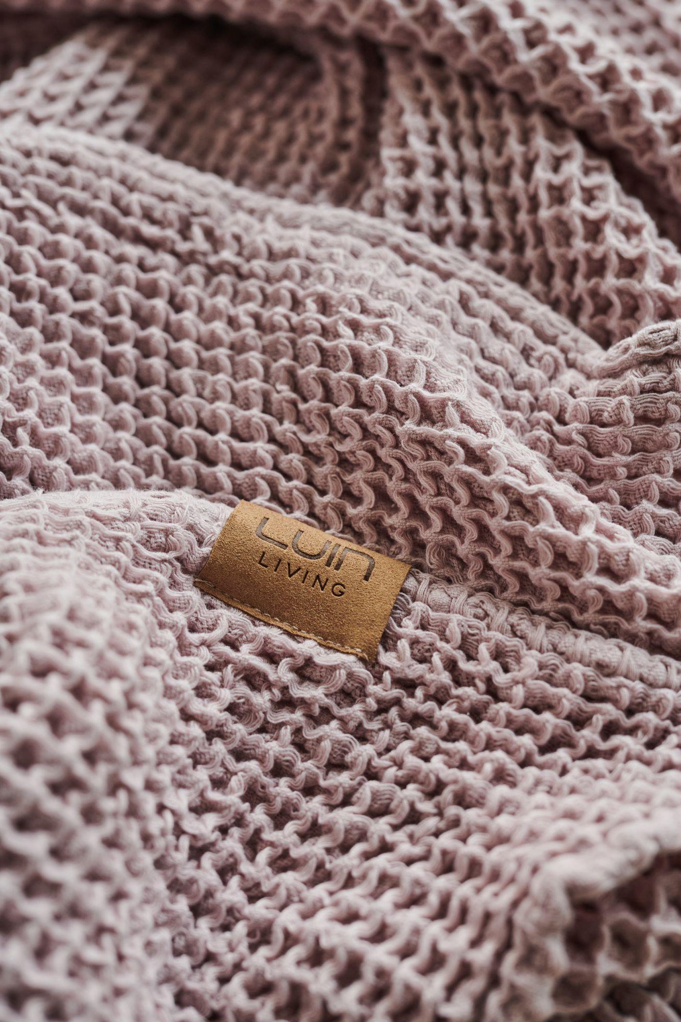 Daydream Throw Dusty Rose | Luin Living