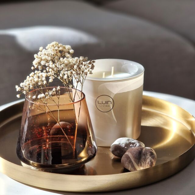 Bright days for the brand new week 😘 

#scentedcandle #candle #naturalcandle #roomscent #roomfragrance #homefragrance #nordichome #finnishdesign